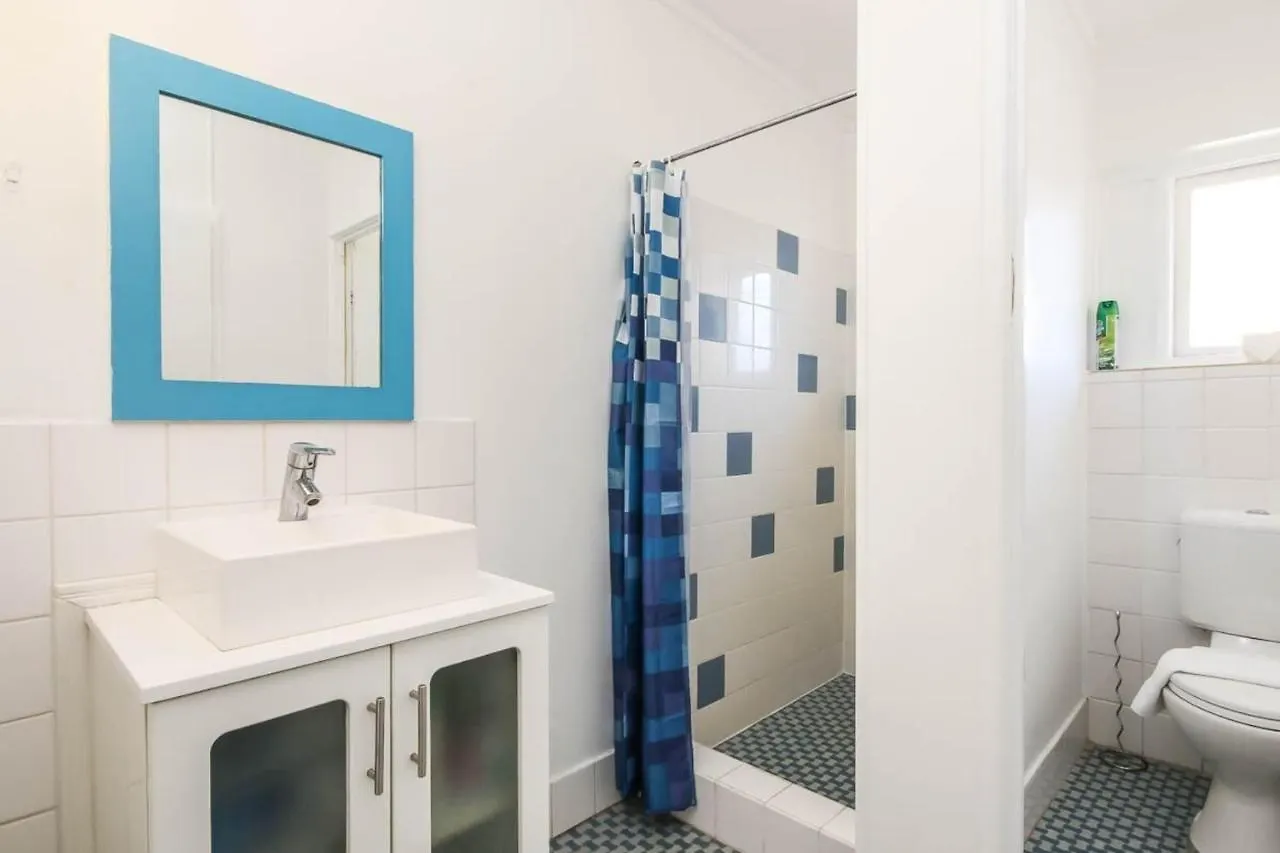 1 Bedroom Funky Beach Apartment Steps To The Beach غولد كوست